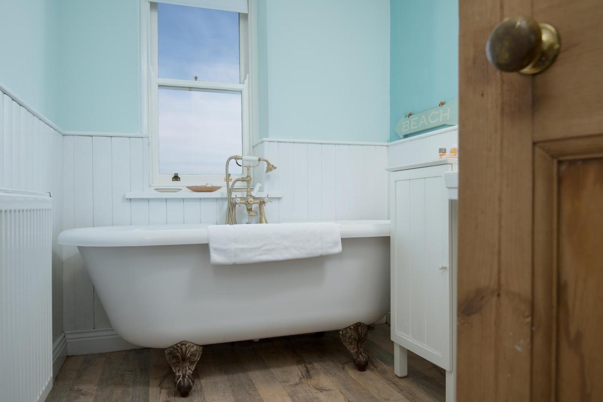 Leaholme Cottage - Fabulous Coastal Cottage For 8 滨海牛顿 外观 照片